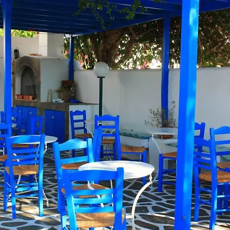 Pelagos Aparthotel 4*