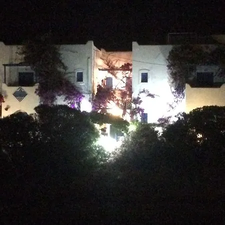 Aparthotel Pelagos Parikia (Paros)