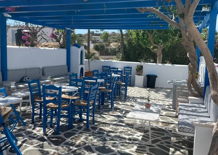 佩拉格斯一室公寓酒店 公寓式酒店 Páros