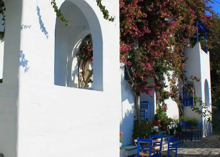 佩拉格斯一室公寓酒店