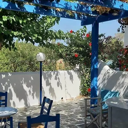 Pelagos מלון דירות 4*